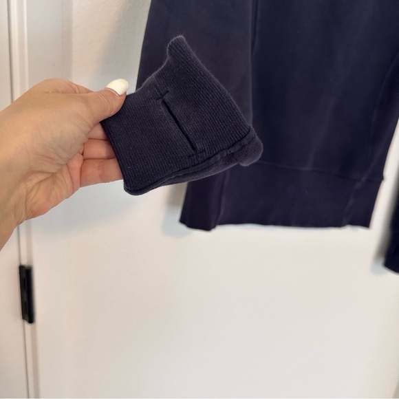 Lululemon Floral Flock Pullover Sweatshirt Midnight Navy Size 4 Women’s - Picture 7 of 12